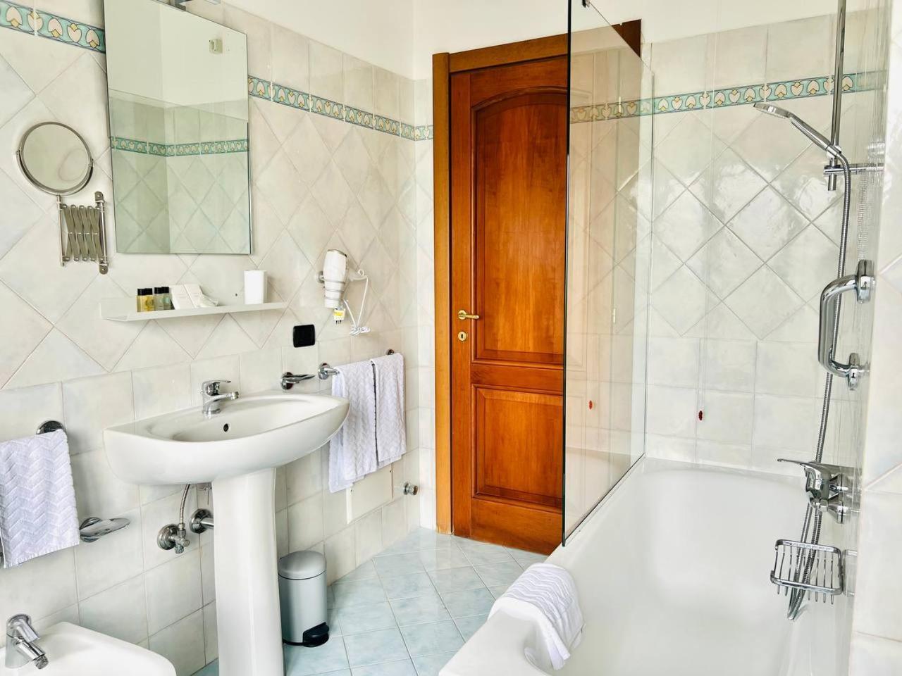 Azzurrissima Home-B&B Sorrento Centro エクステリア 写真