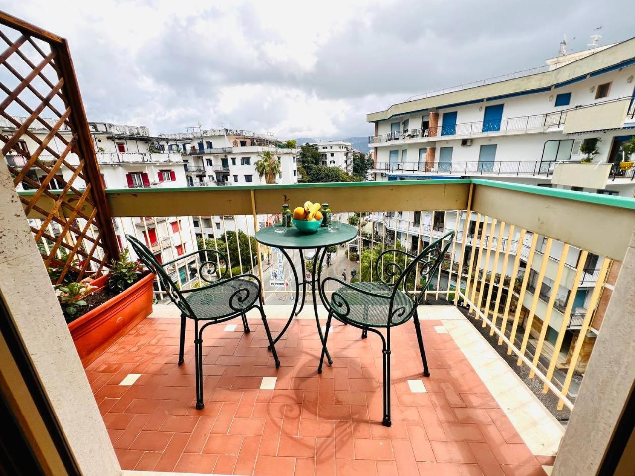 Azzurrissima Home-B&B Sorrento Centro エクステリア 写真