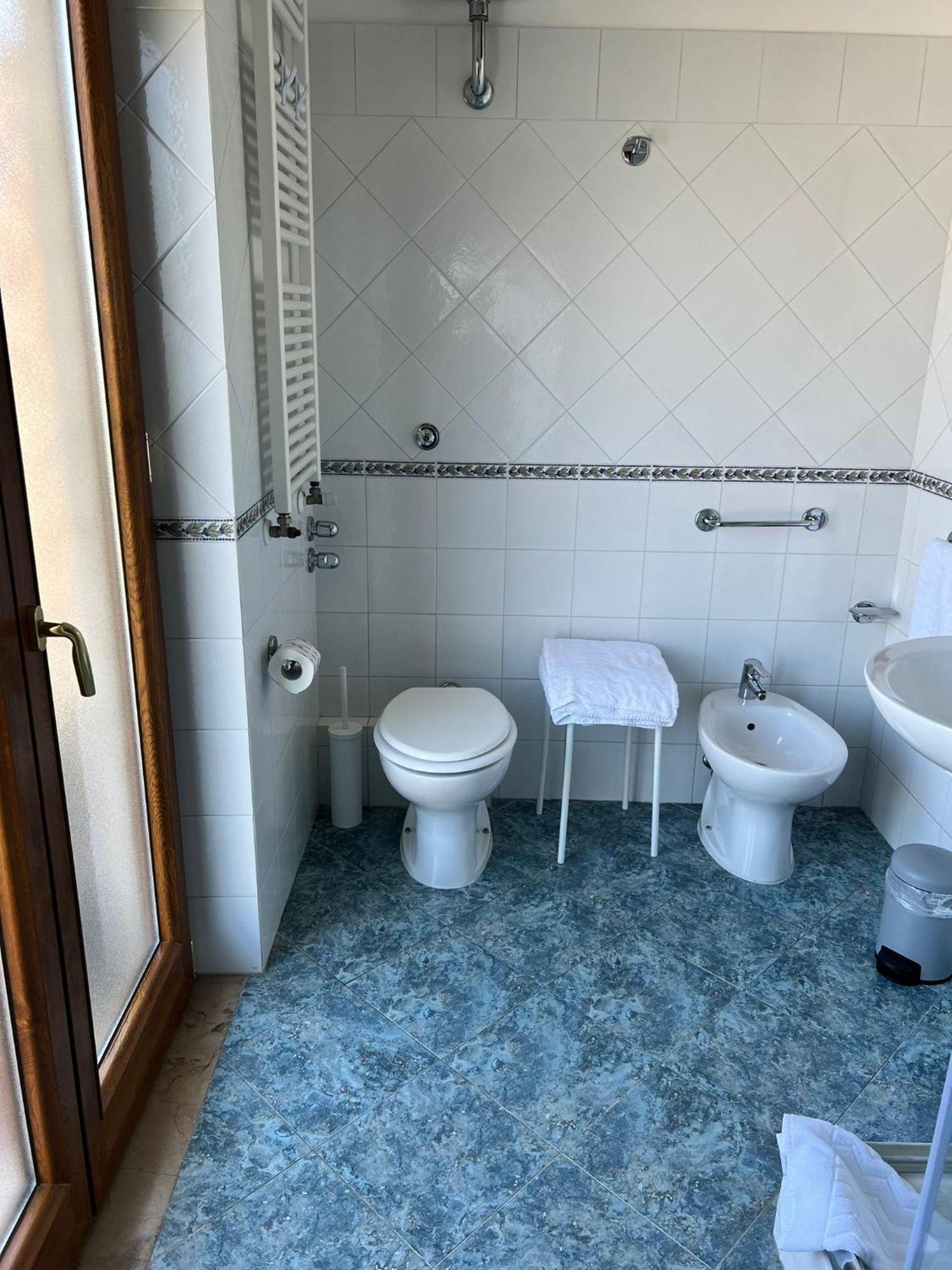 Azzurrissima Home-B&B Sorrento Centro エクステリア 写真